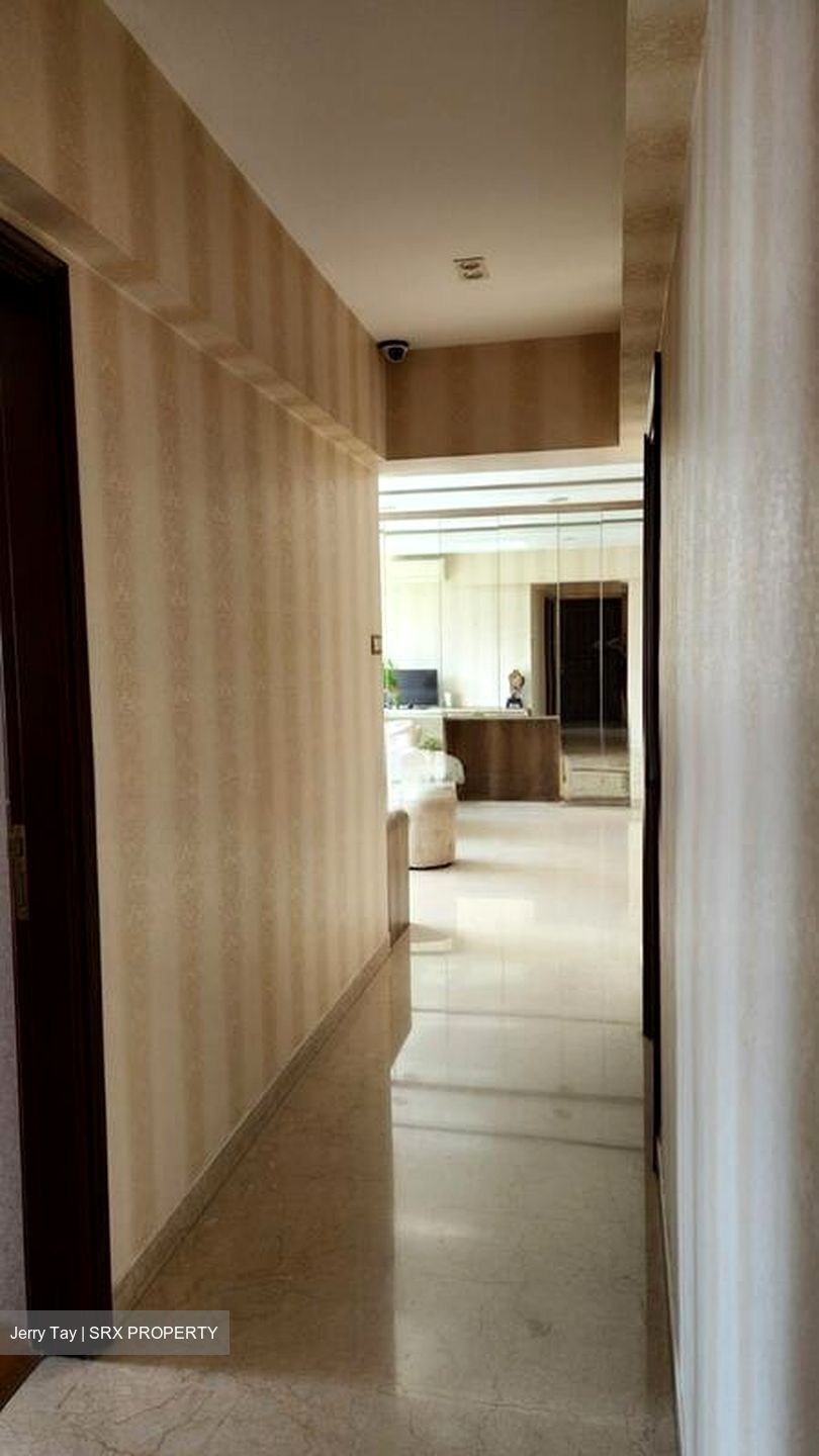 Country Grandeur (D20), Condominium #515876971